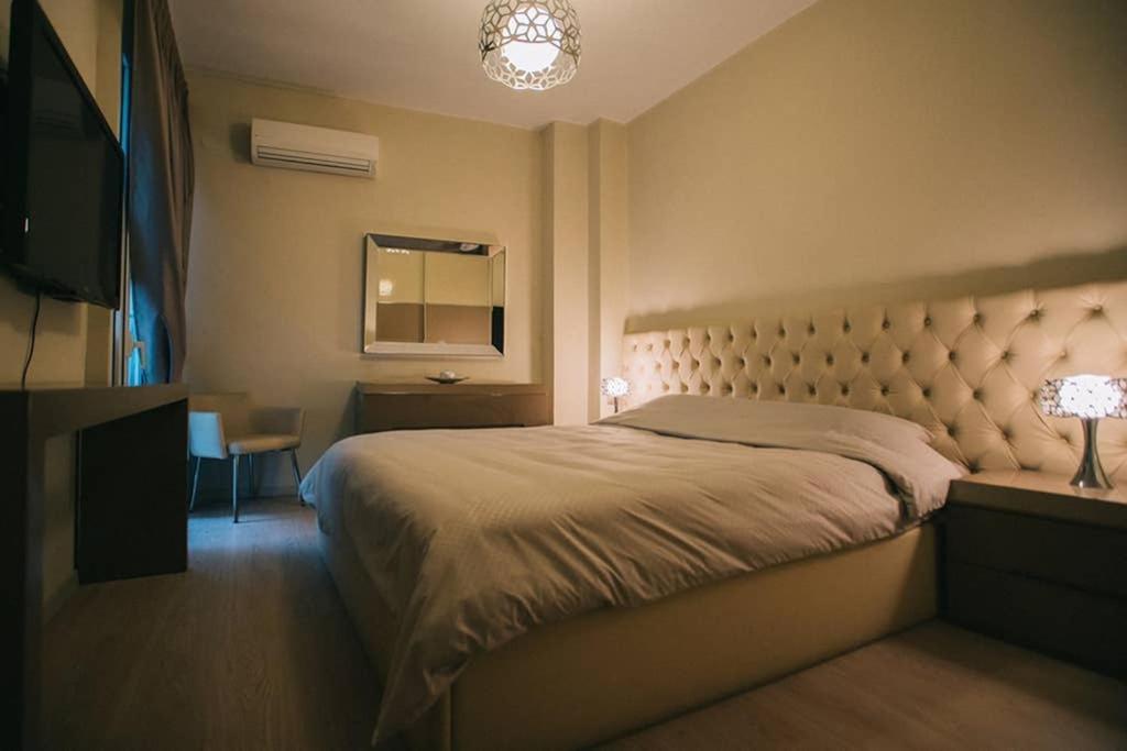 A Stylish Apartment In The Center Of Костур Екстериор снимка